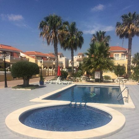 Torrevieja, La Torreta Ground Floor Apartment With Large Private Patio Garden Extérieur photo