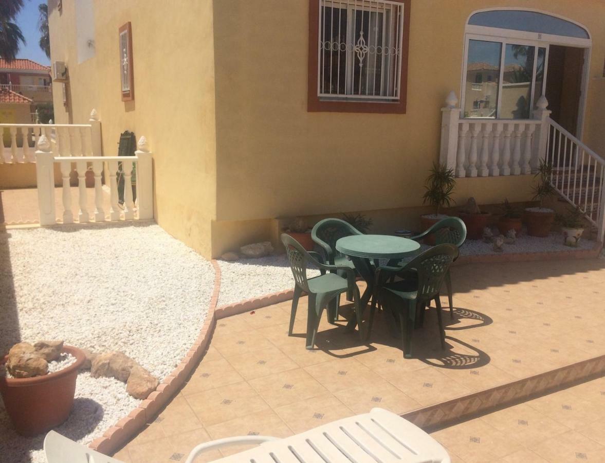 Torrevieja, La Torreta Ground Floor Apartment With Large Private Patio Garden Extérieur photo